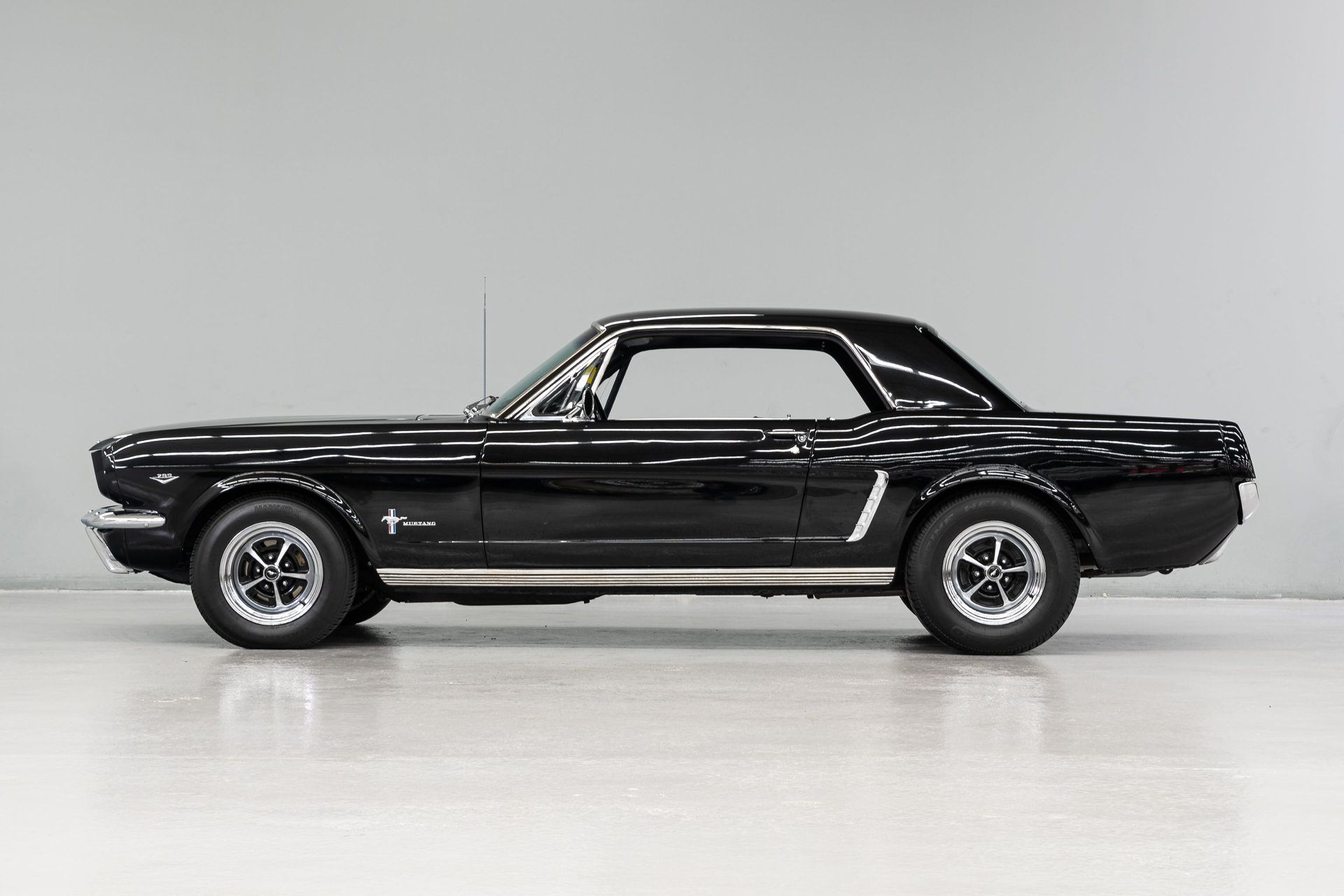 1965 Ford Mustang - Image 2