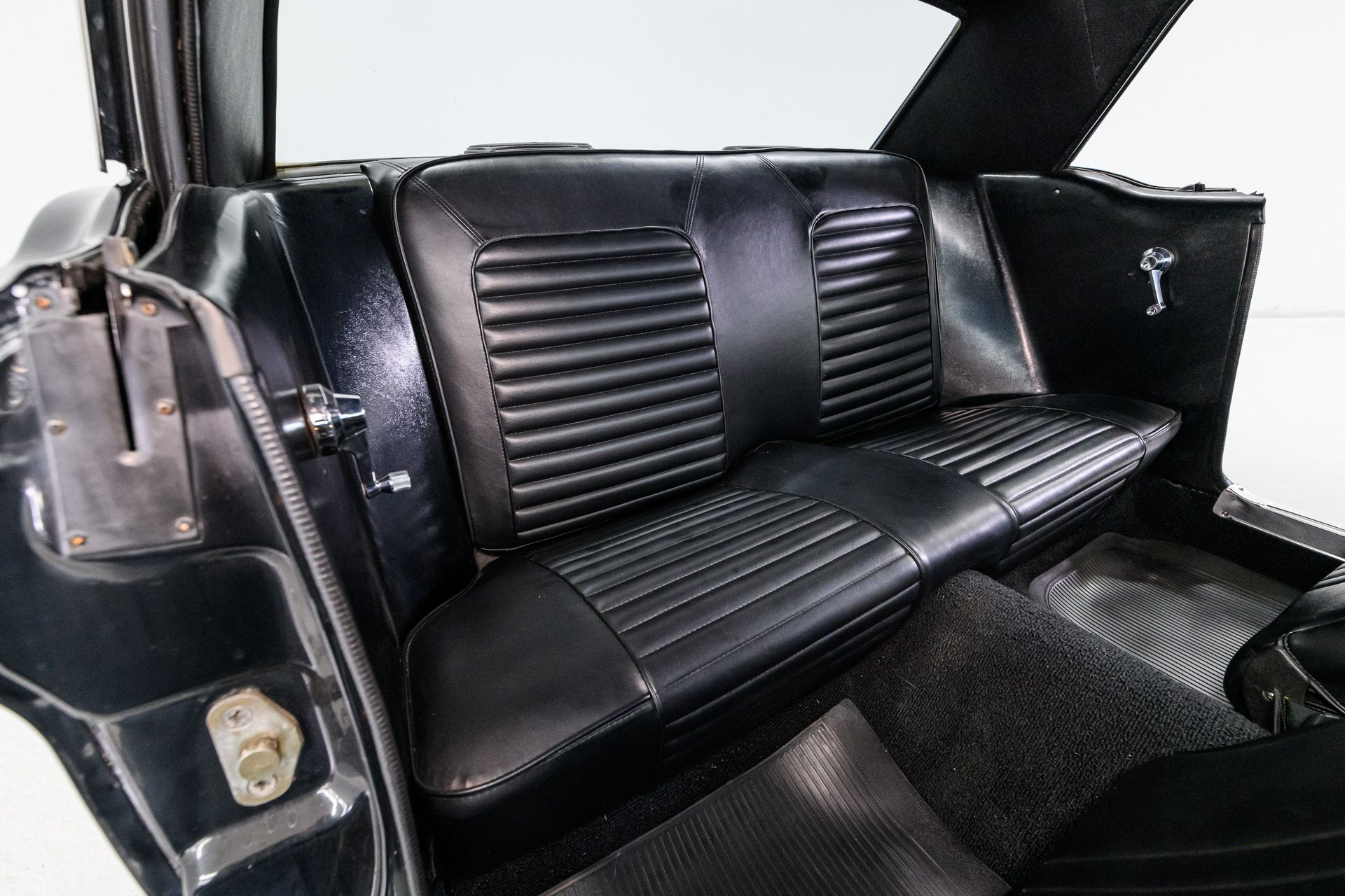 1965 Ford Mustang - Image 11