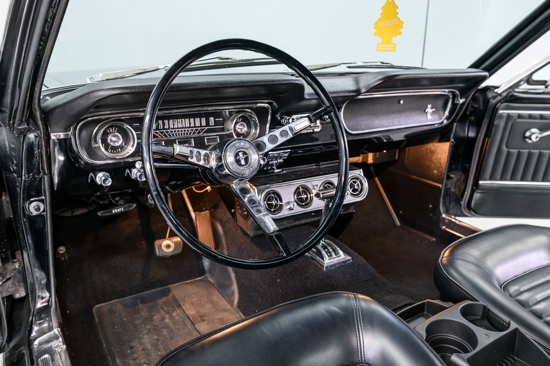 1965 Ford Mustang - Image 12