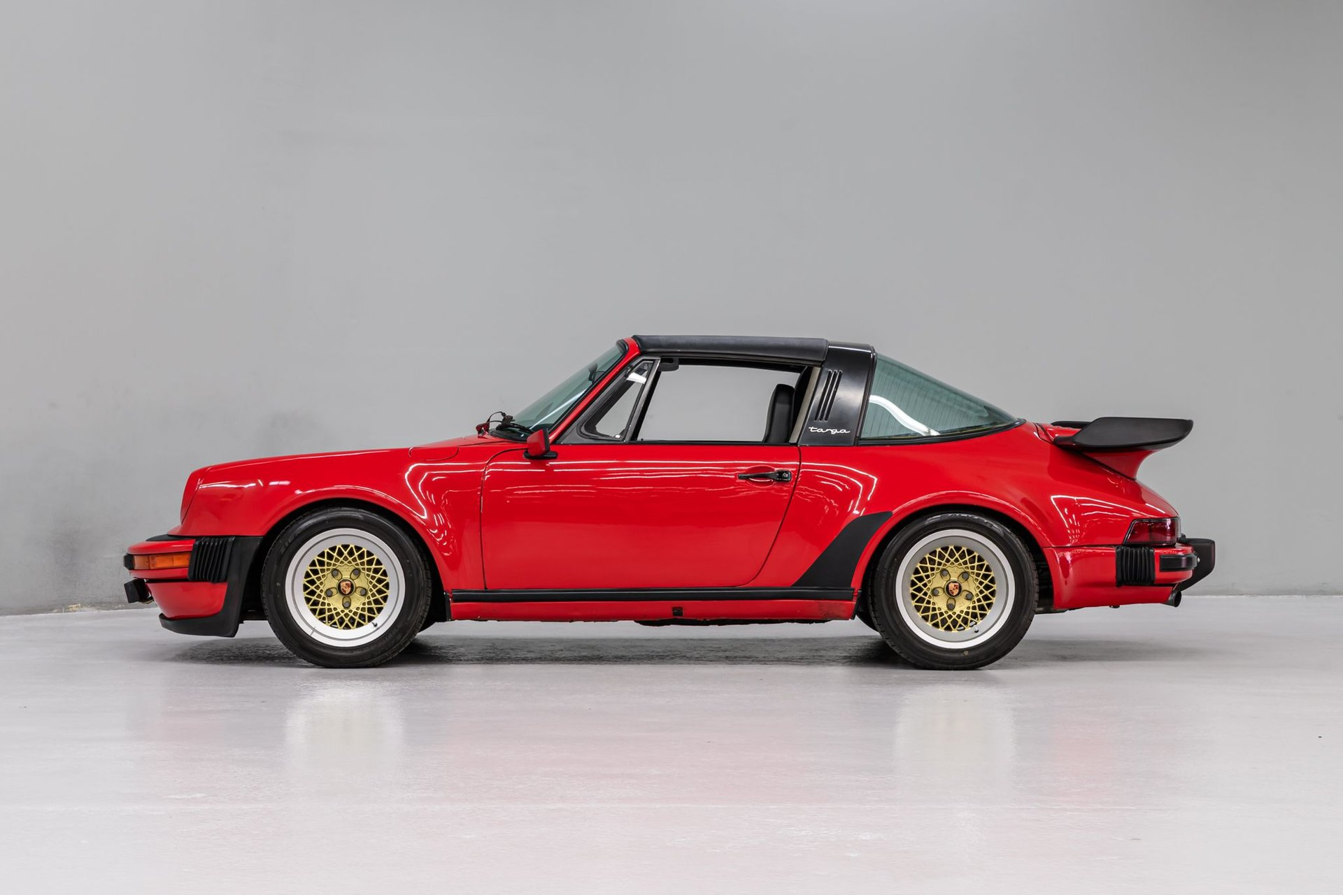 1973 Porsche 911 Targa E - Image 2