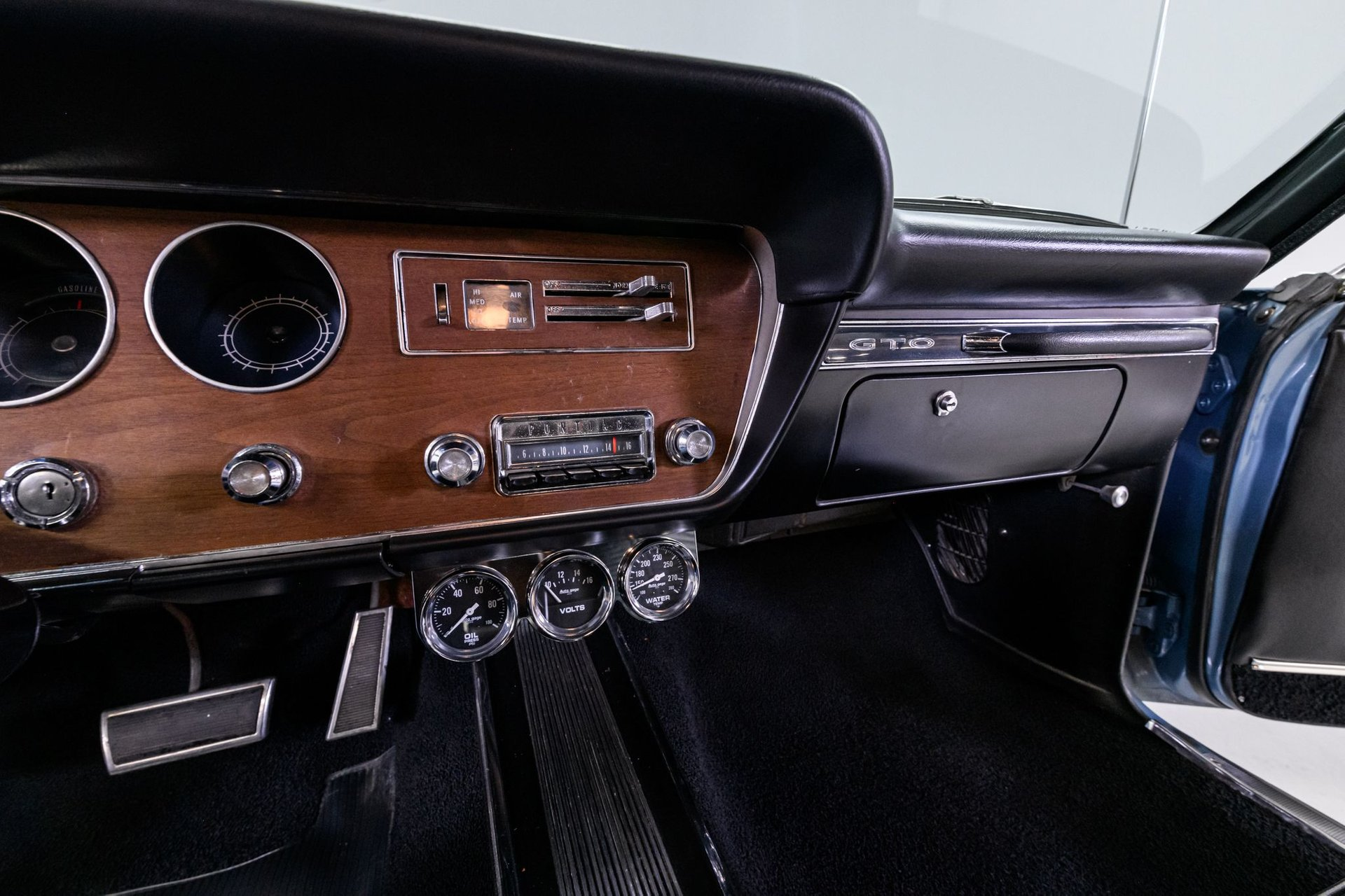 1966 Pontiac GTO - Image 11