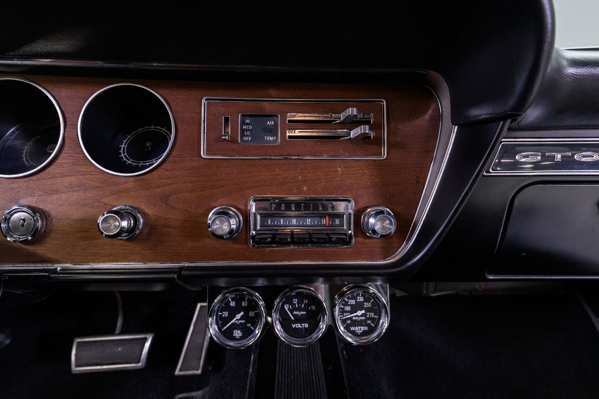 1966 Pontiac GTO - Image 13