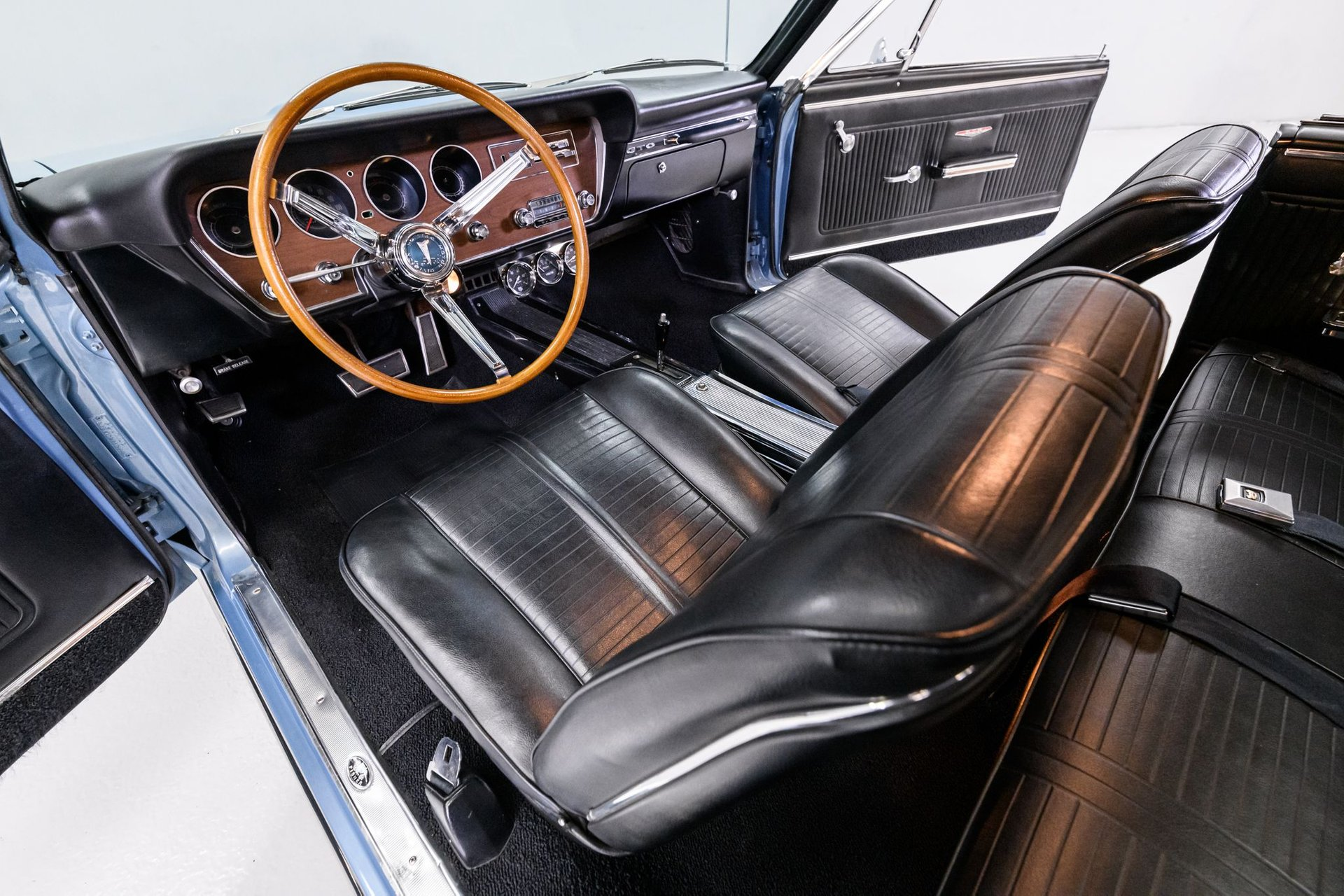 1966 Pontiac GTO - Image 9