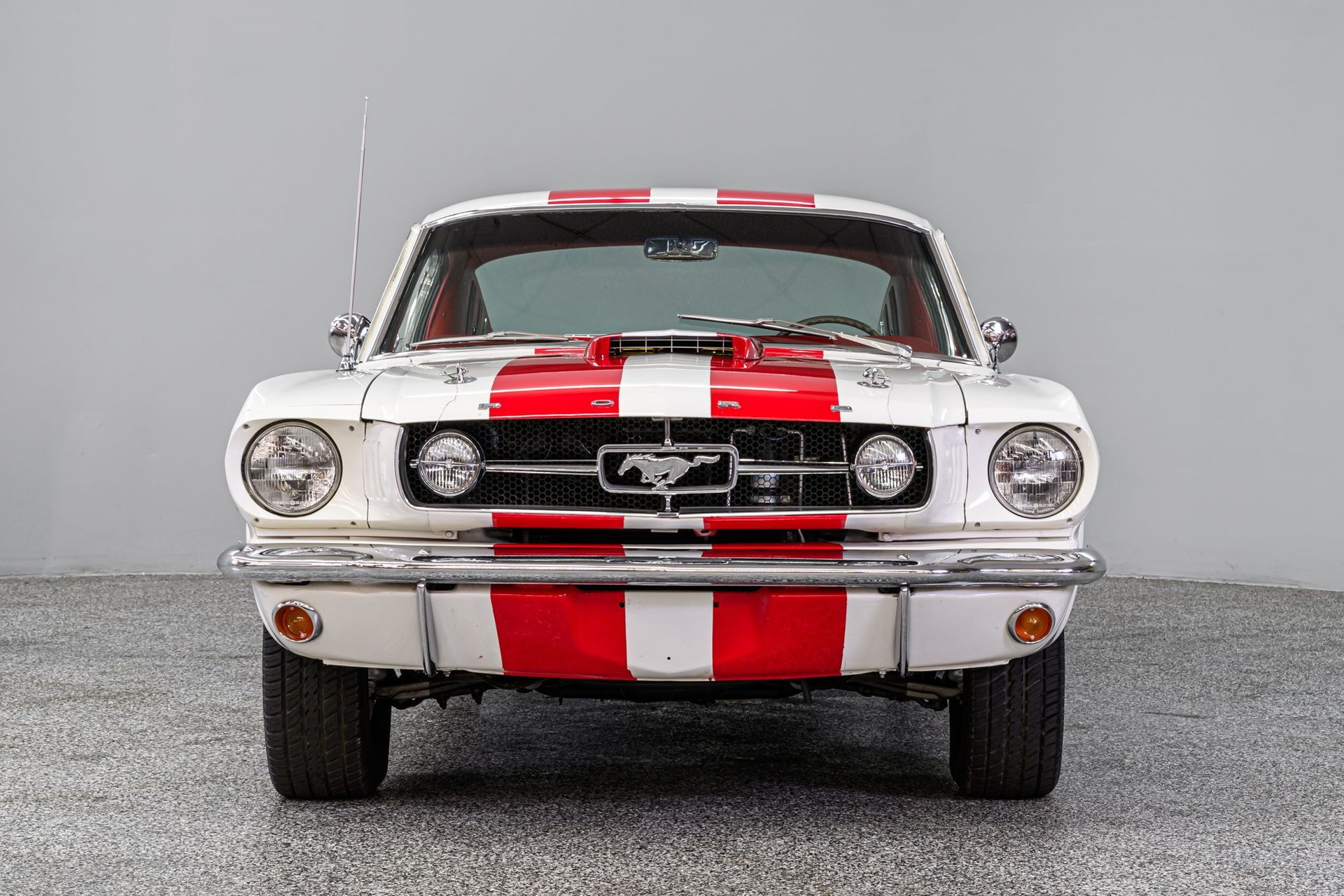 1965 Ford Mustang - Image 2