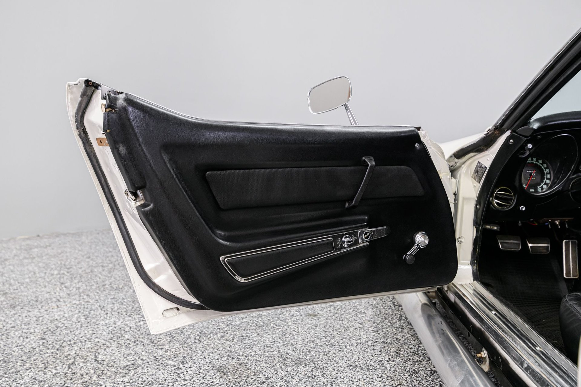 1969 Chevrolet Corvette - Image 8